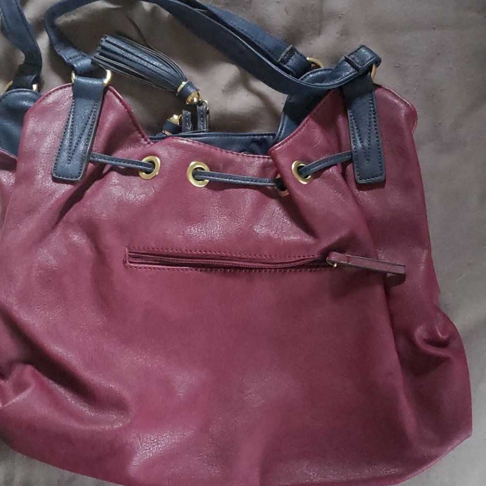 Purse - Picture 2 of 2
